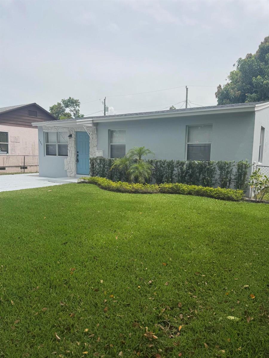 721 Nathan Hale Road, West Palm Beach FL 33405 photo 3