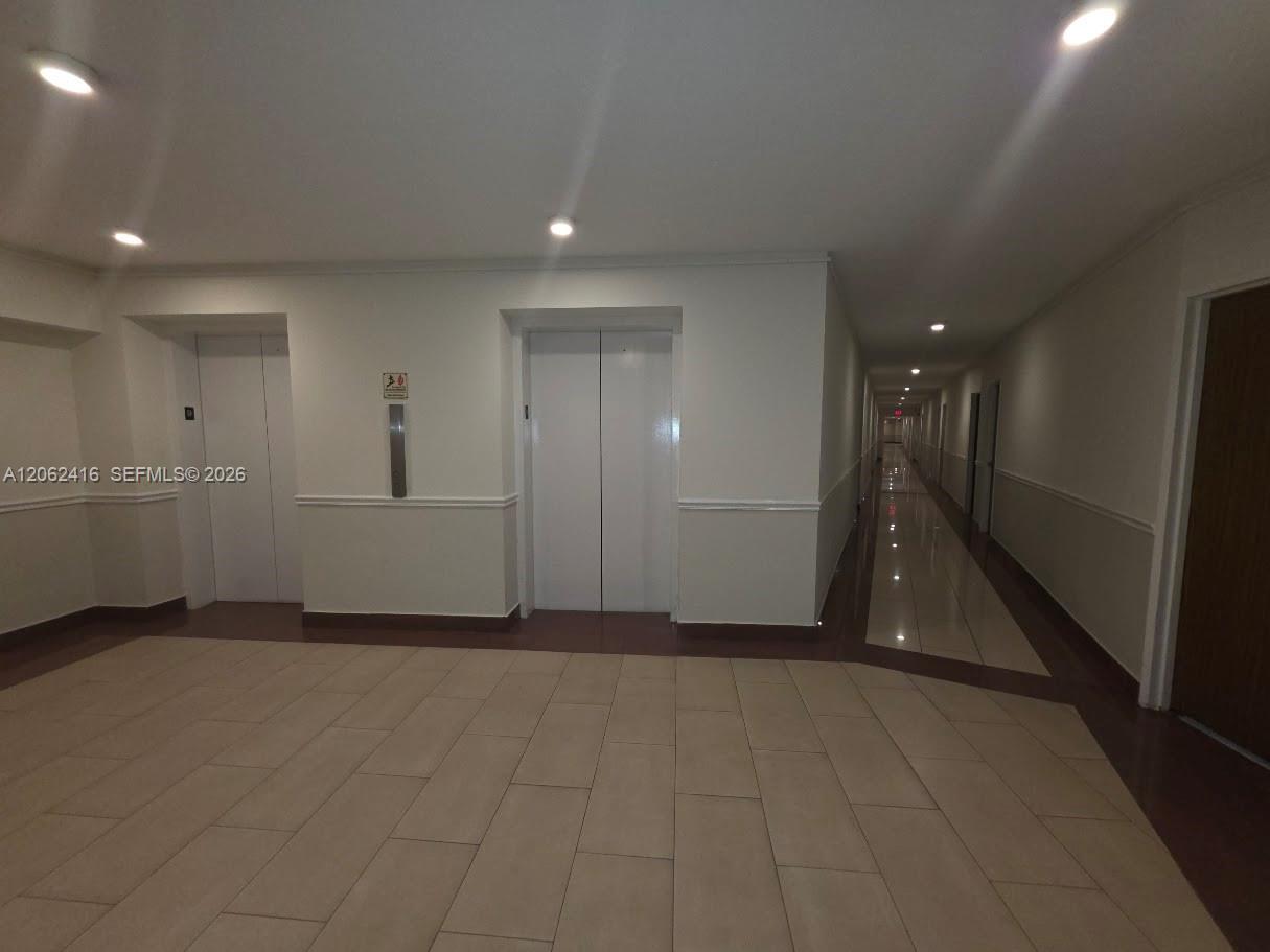 2899 Collins Ave # 940, Miami Beach FL 33140 photo 5