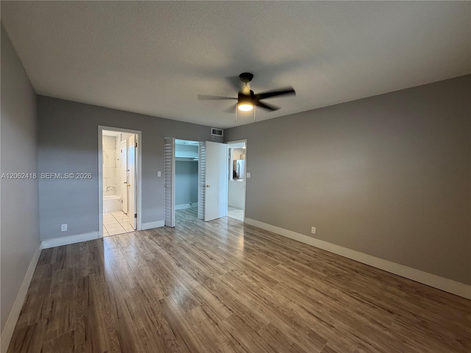 5071 W Oakland Park Blvd # 205, Lauderdale Lakes FL 33313 photo 2