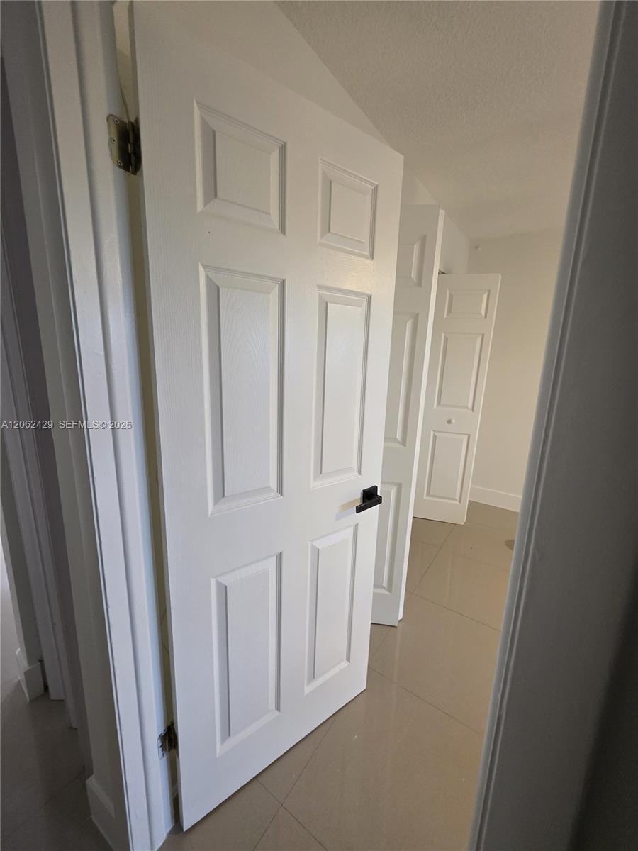 6201 SW 116th Pl # D, Miami FL 33173 photo 2