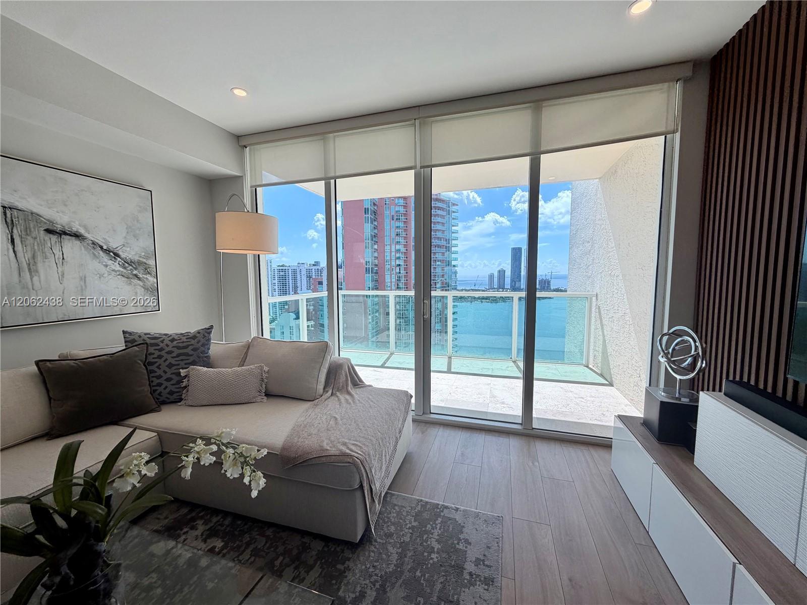3330 NE 190th St # 2711, Aventura FL 33180 photo 2