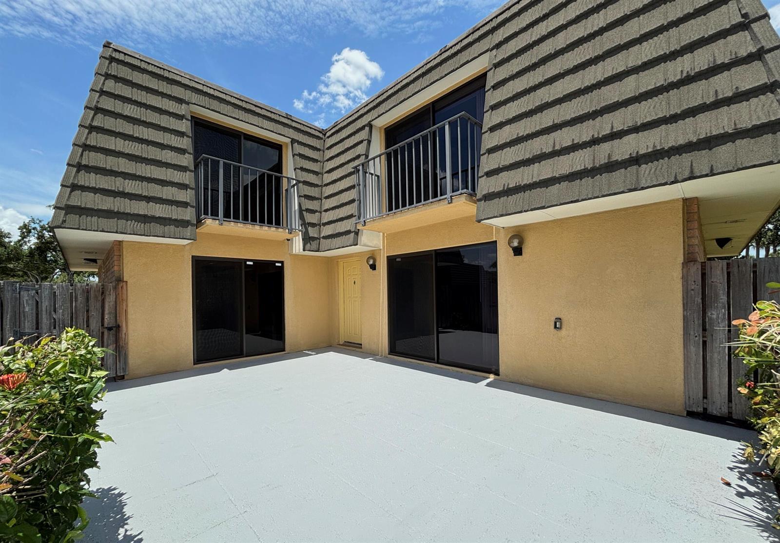 1402 14th Way, West Palm Beach FL 33407 photo 3
