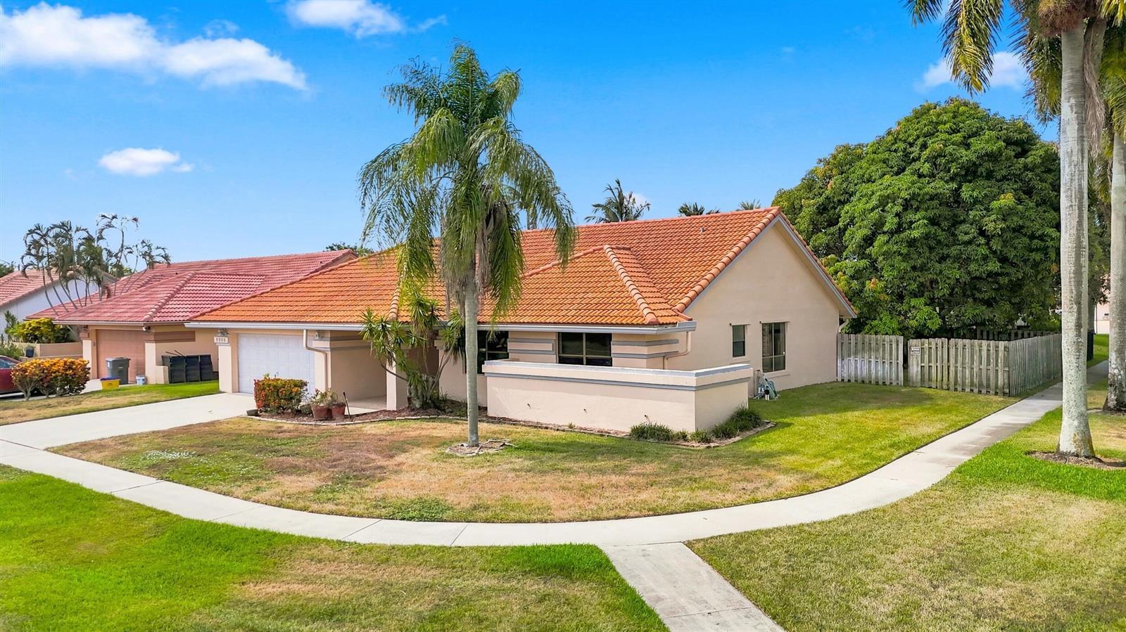 9960 Majestic Way, Boynton Beach FL 33437 photo 3