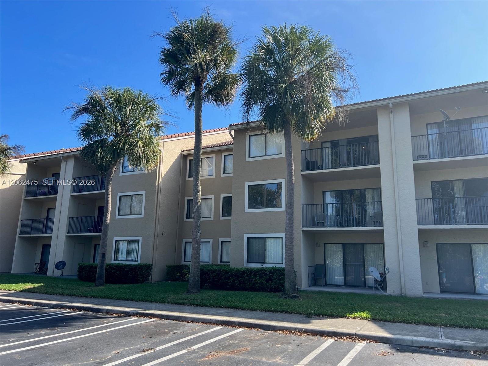 Coral Springs, FL 33071 photo 2