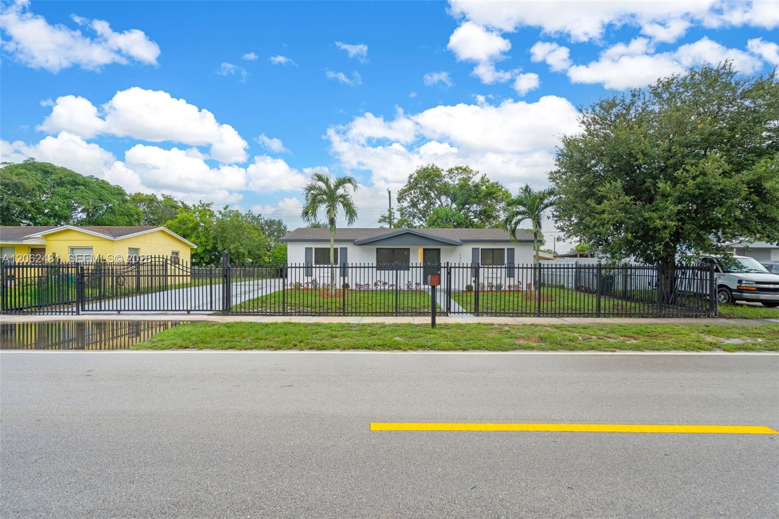 3400 NW 211th St, Miami Gardens FL 33056