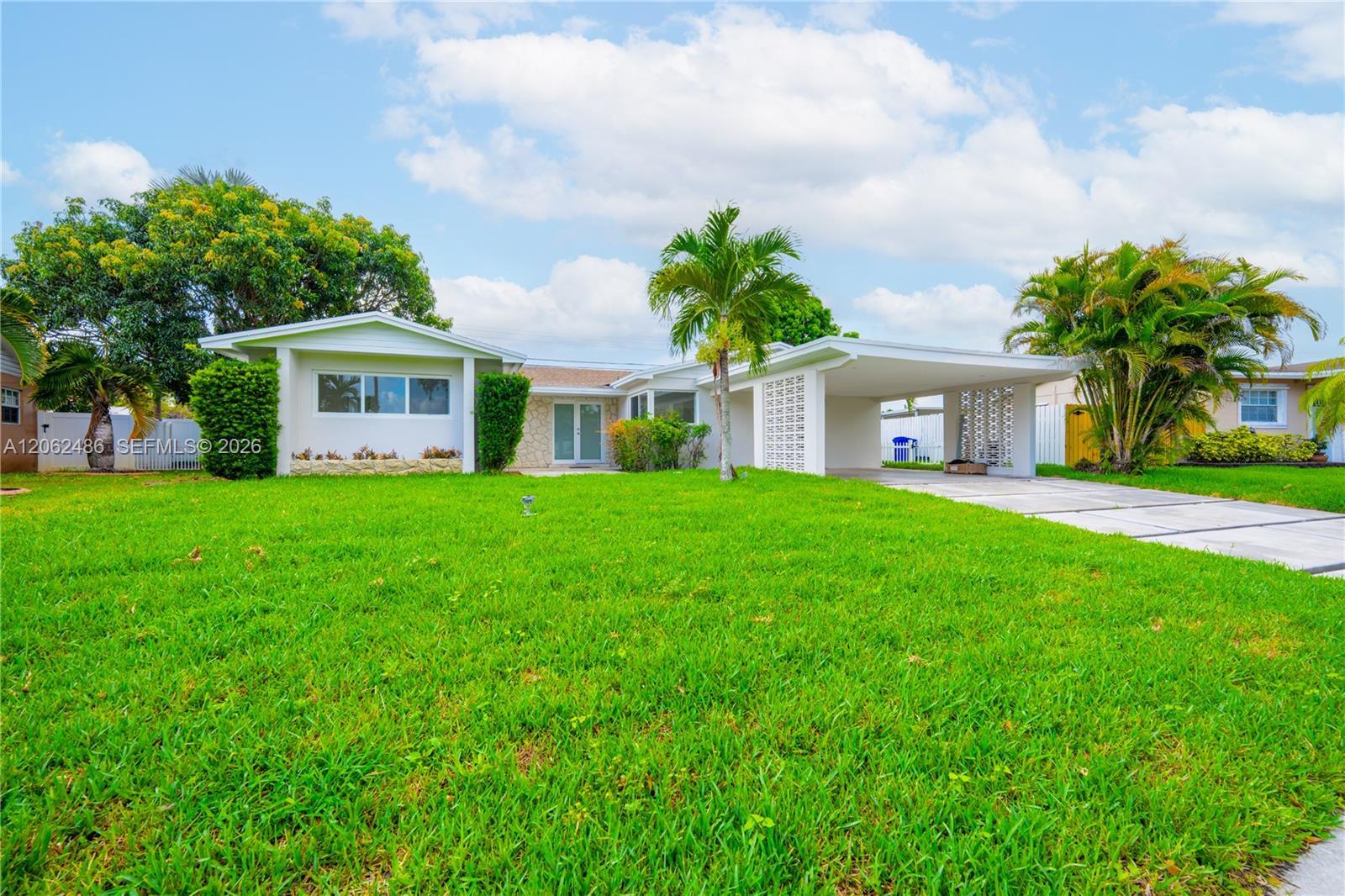6640 SW 7 ST., Pembroke Pines FL 33023 photo 4
