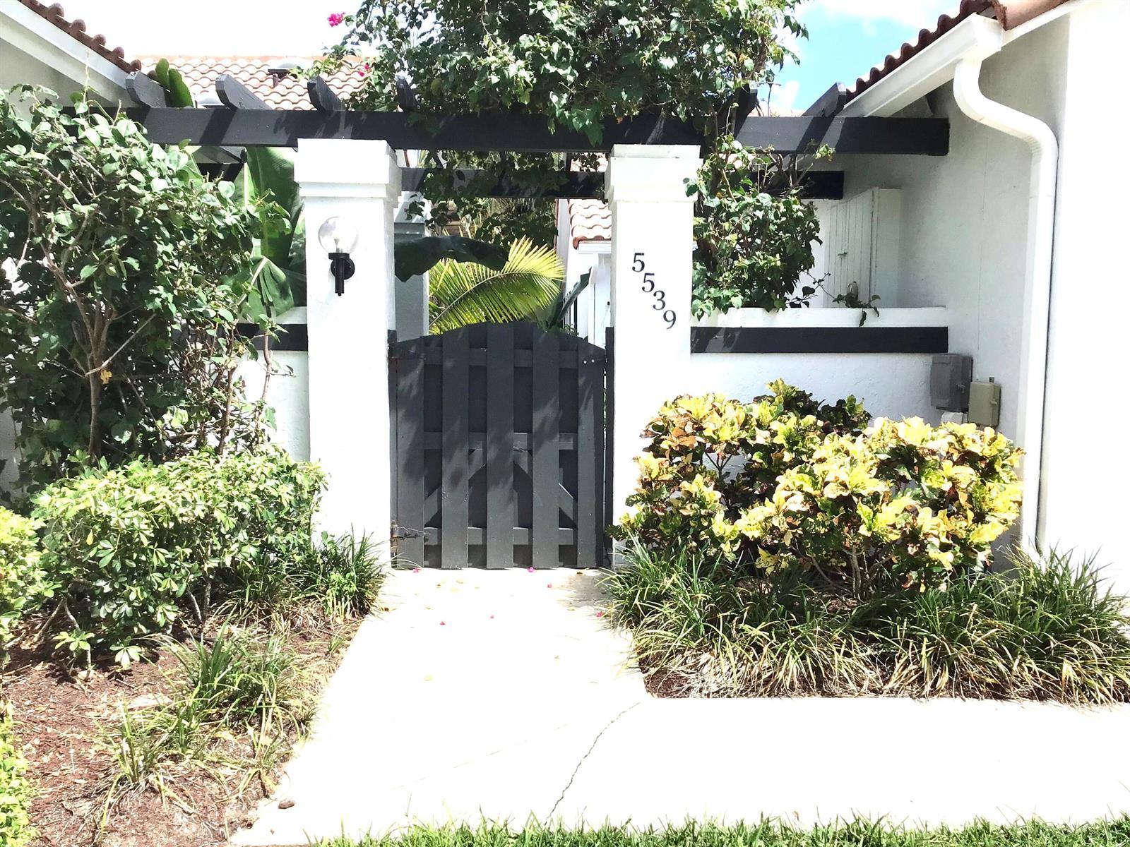 5539 Eton Court, Boca Raton FL 33486 photo 2
