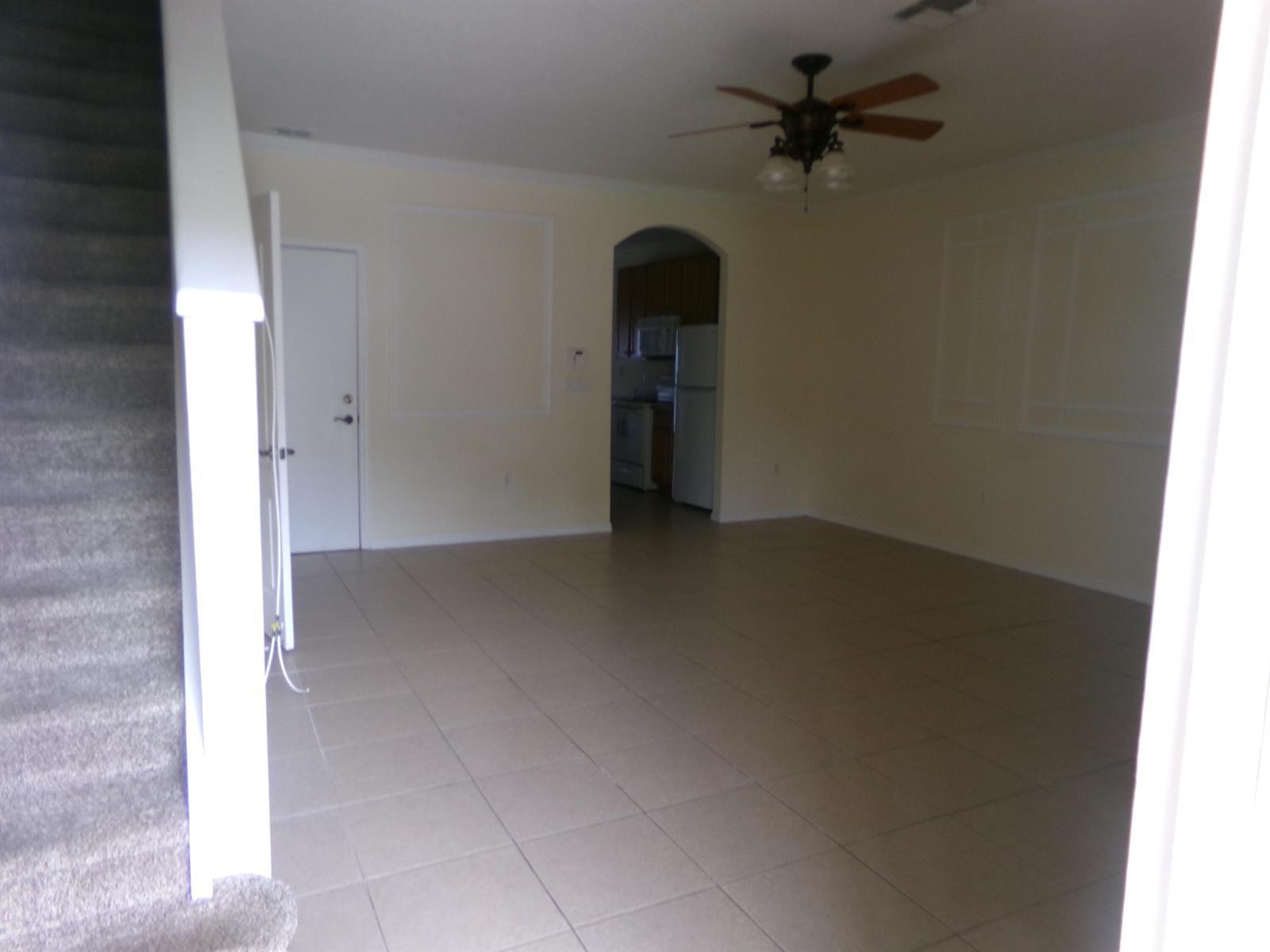 2132 SE Eatonville Drive, FL 34952 photo 2