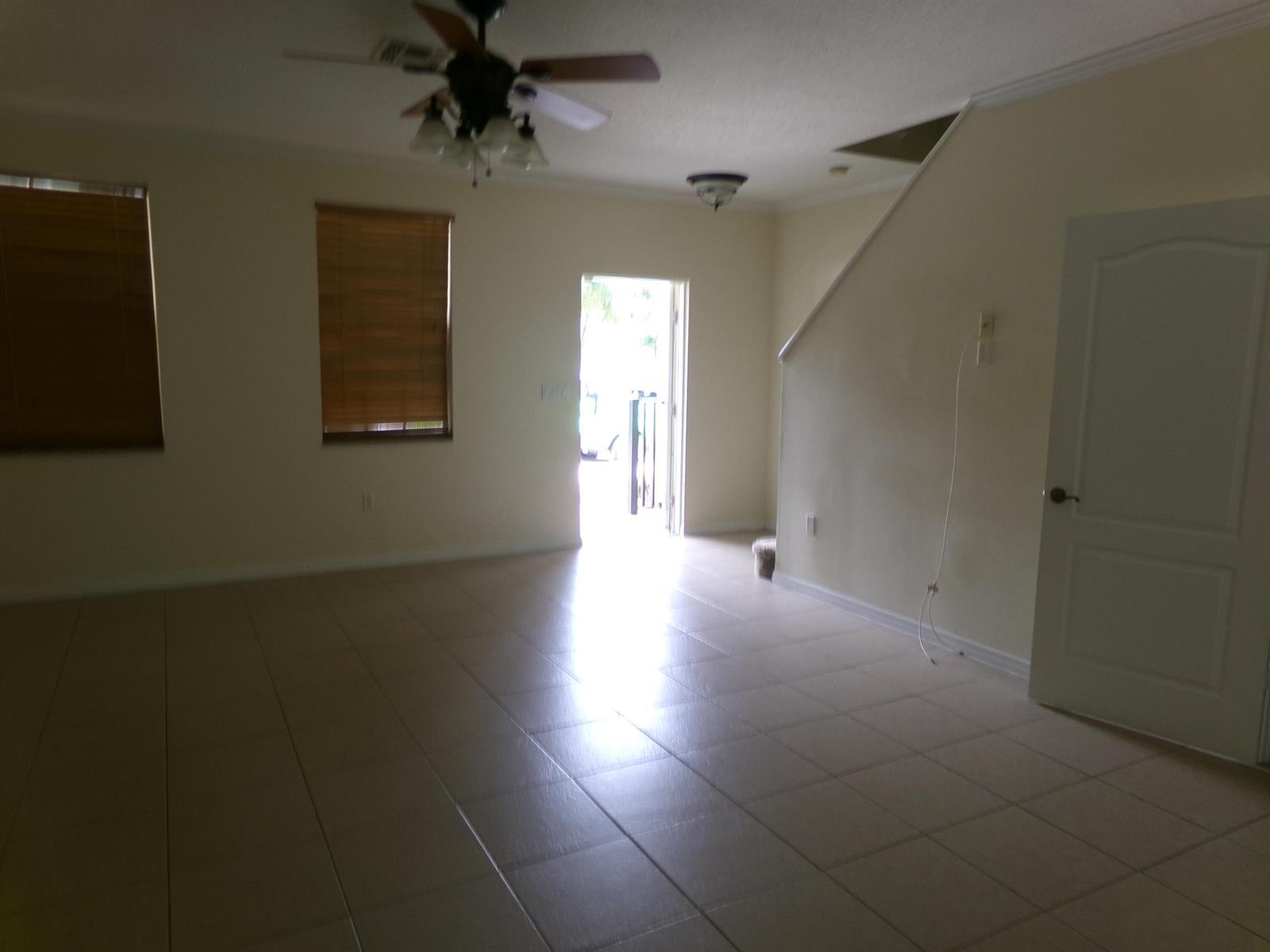 2132 SE Eatonville Drive, FL 34952 photo 3