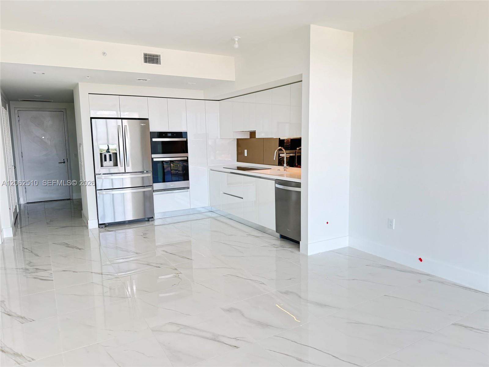 1170 E HALLANDALE # 1106, Hallandale Beach FL 330099 photo 5