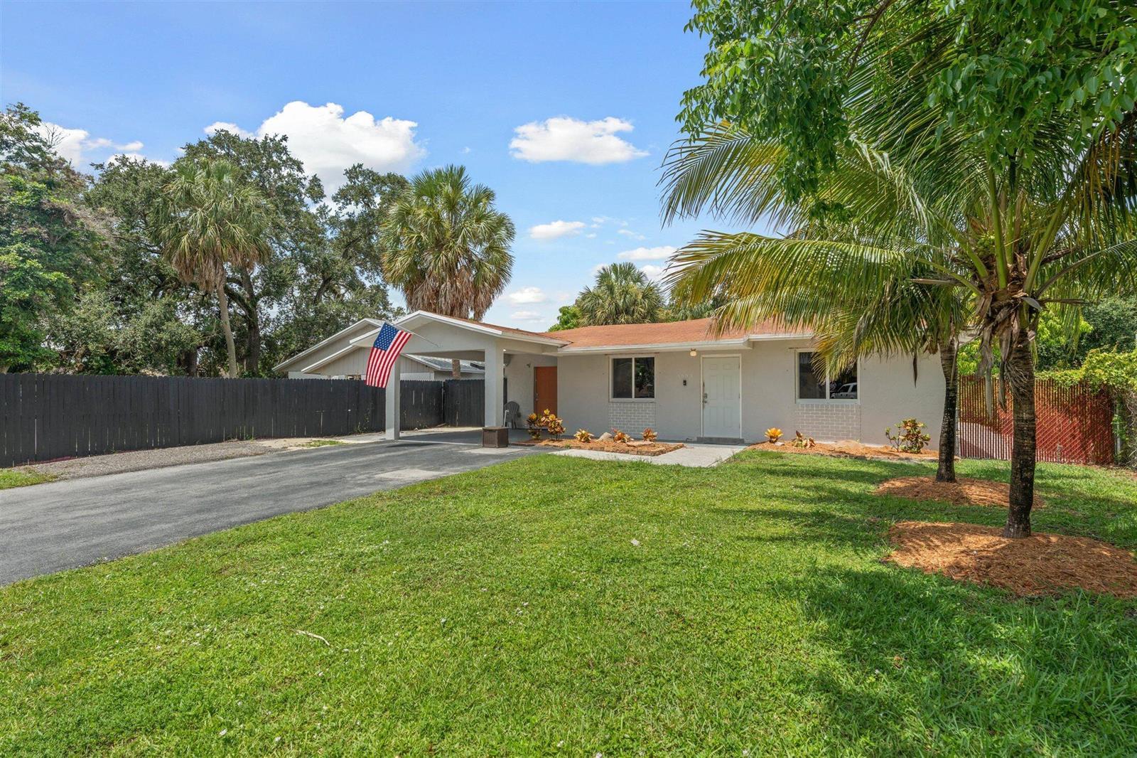 1633 SW 30th Avenue, Fort Lauderdale FL 33312