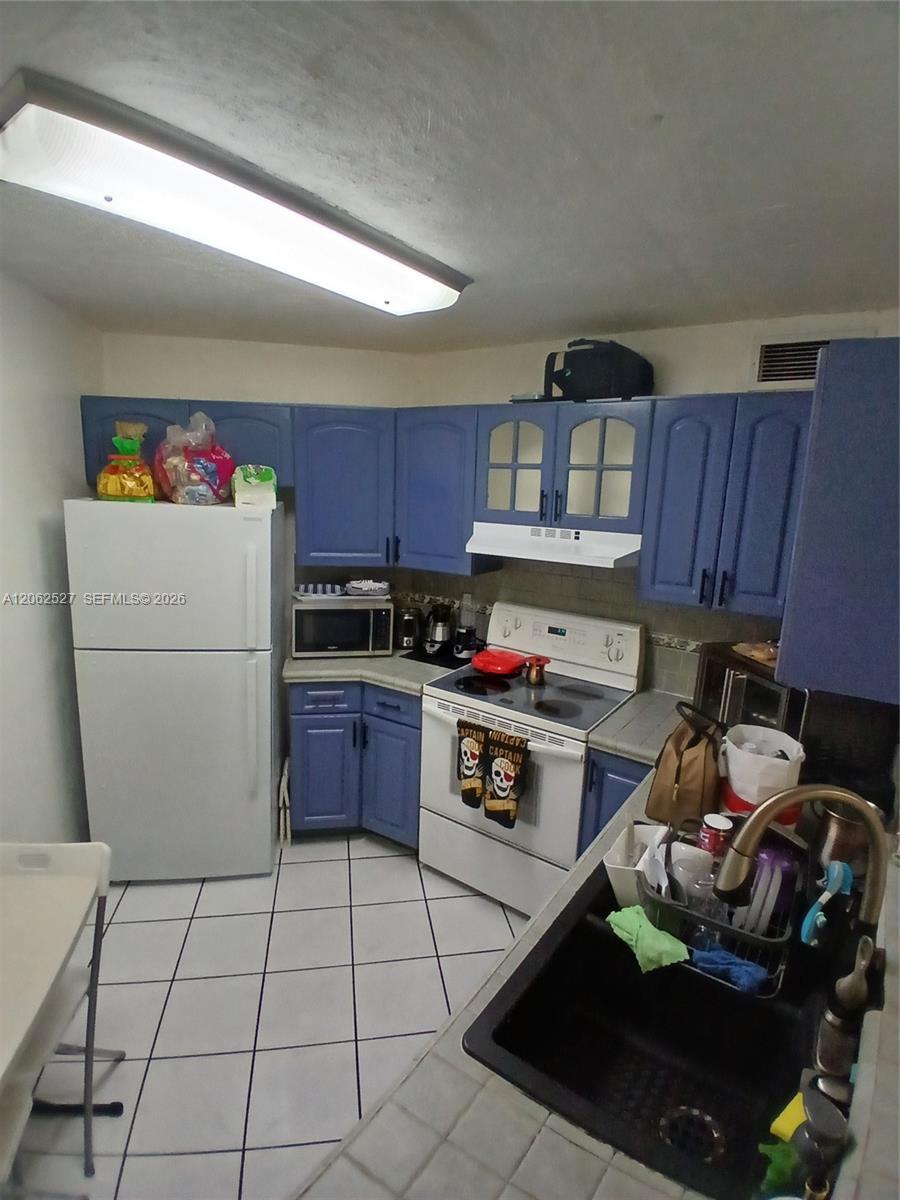 9403 Fontainebleau Blvd # 110, Miami FL 33172 photo 5