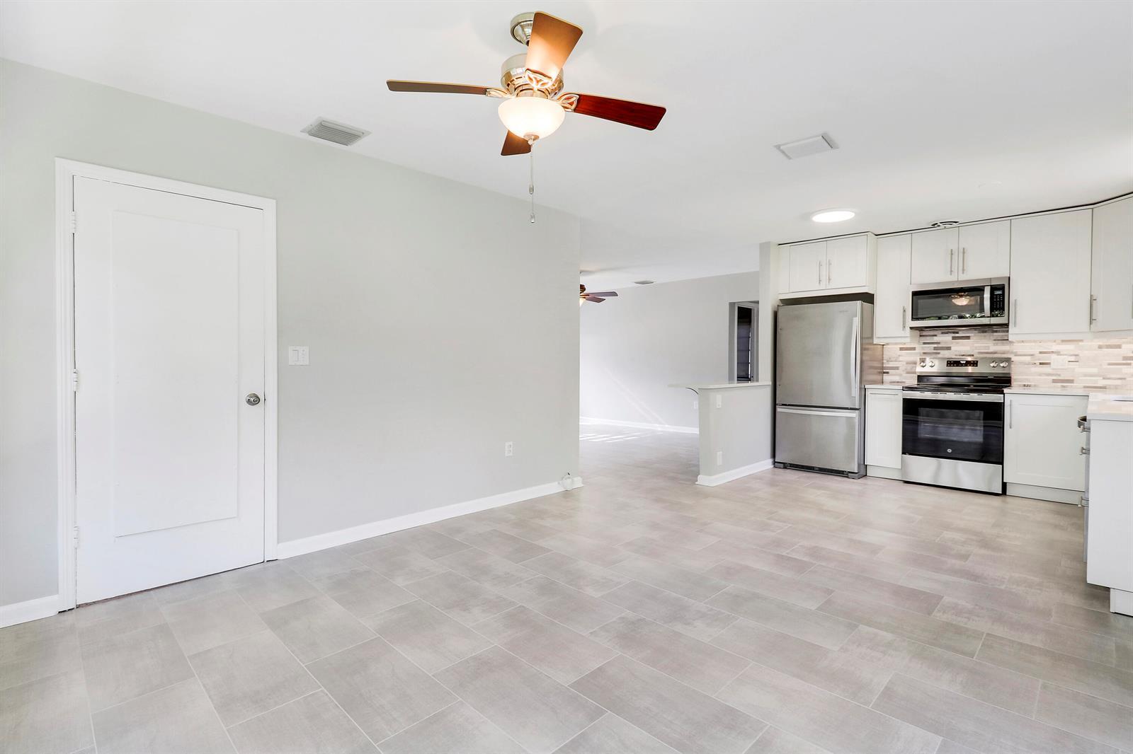 1721 N N Street, FL 33460 photo 4
