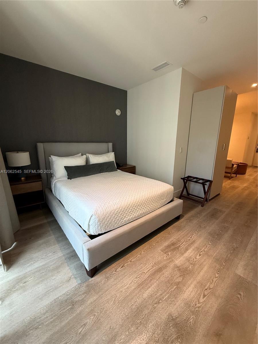 229 SW 9th St # 507, Miami FL 33130 photo 4