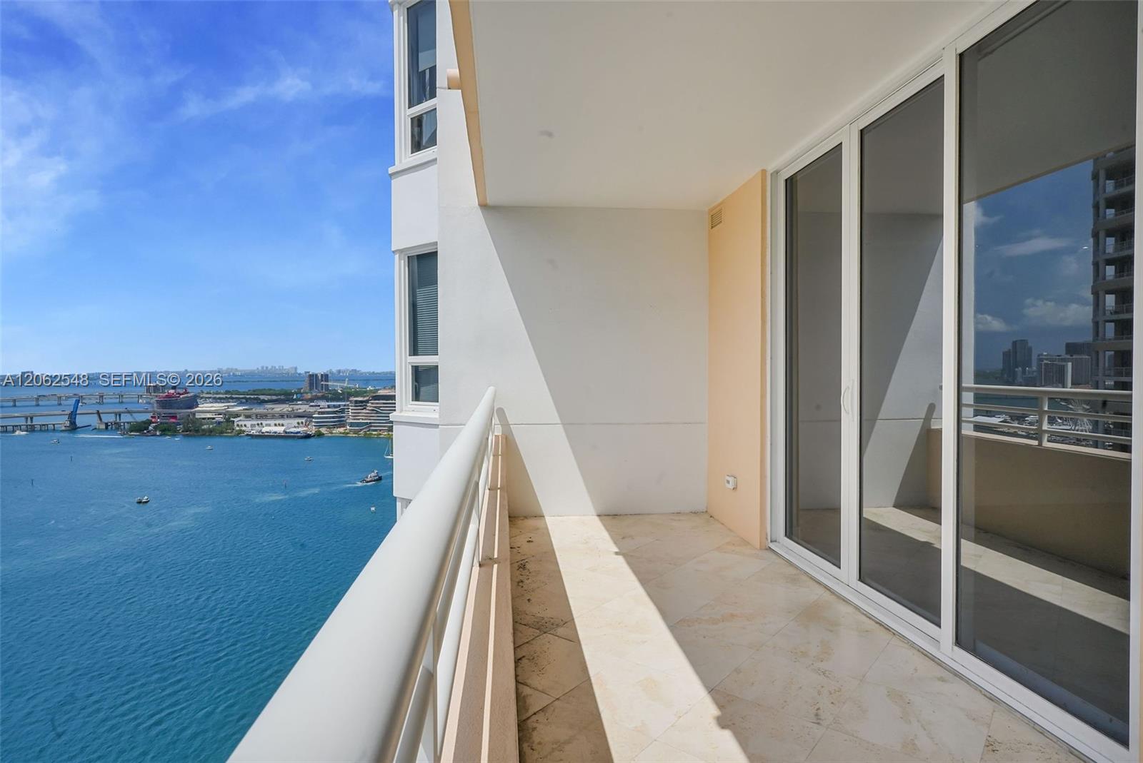 808 Brickell Key Dr # 3007, Miami FL 33131 photo 3