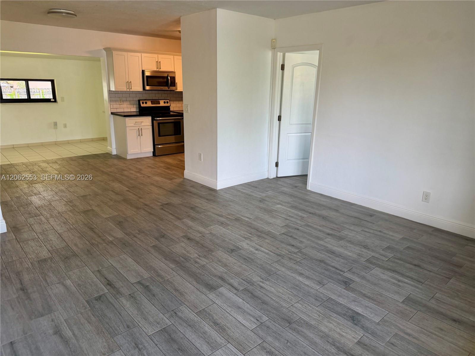 3310 SW 92nd Pl, Miami FL 33165