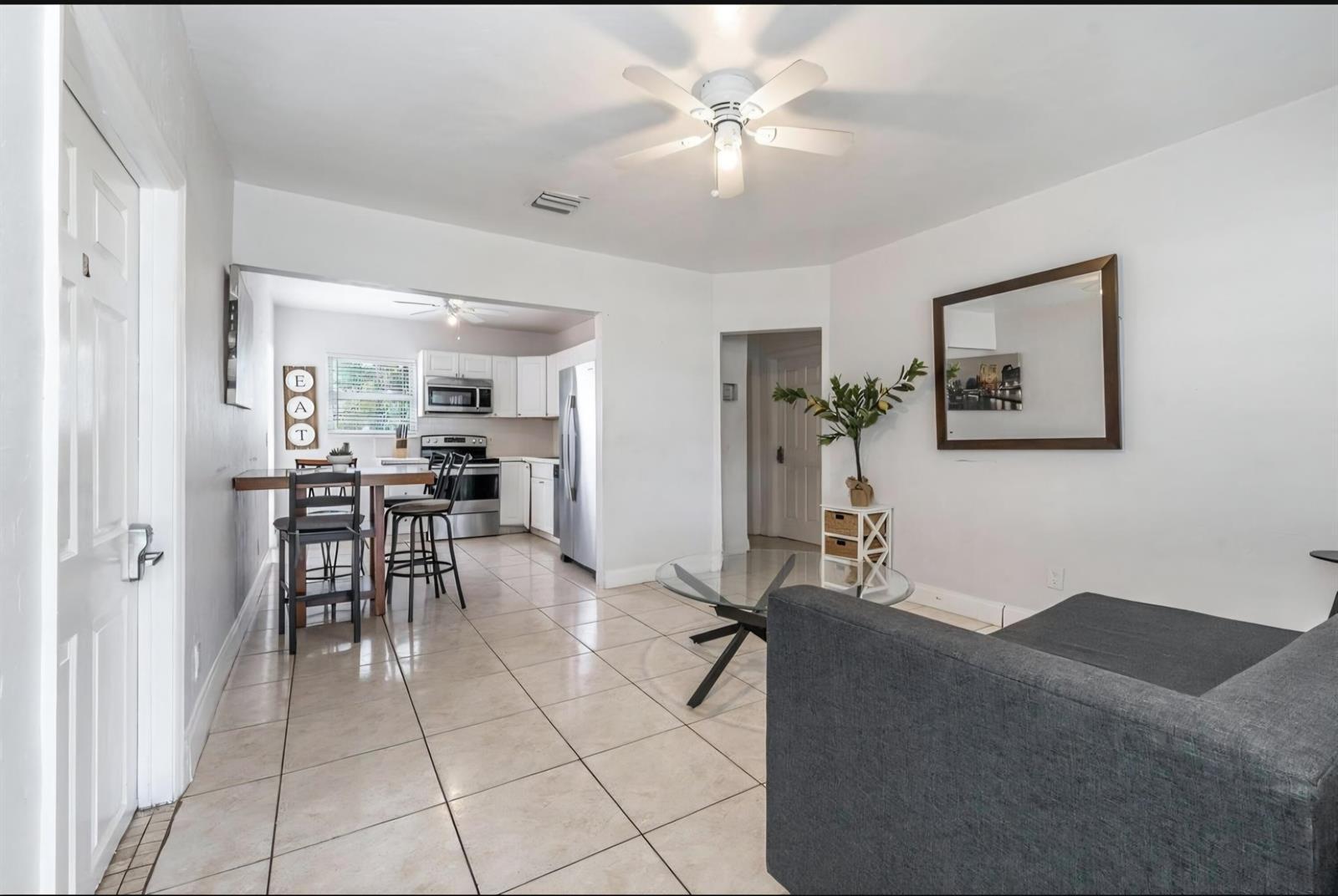 3401 SW 48TH Avenue, Hollywood FL 33023 photo 4