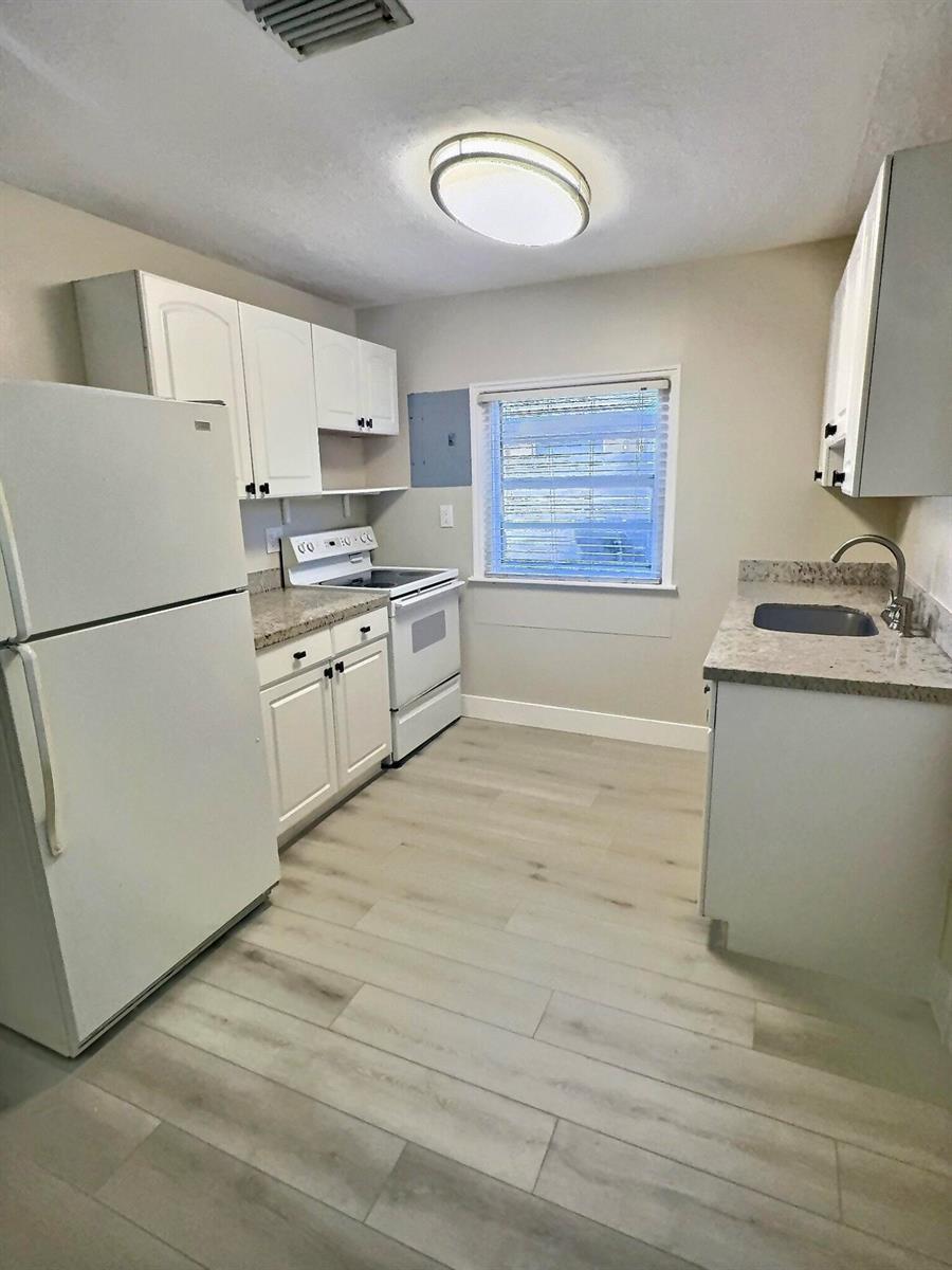 1122 SW 2nd Court # 4, Fort Lauderdale FL 33312 photo 4