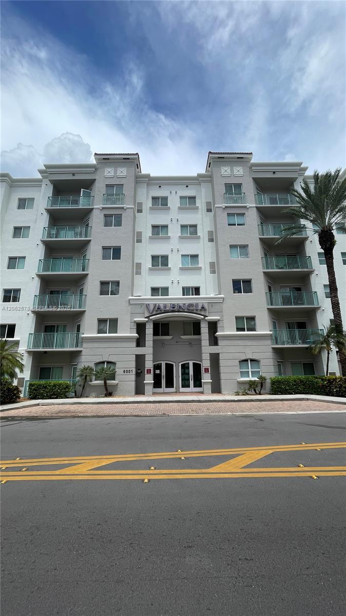 6001 SW 70th St # 453, South Miami FL 33143 photo 3