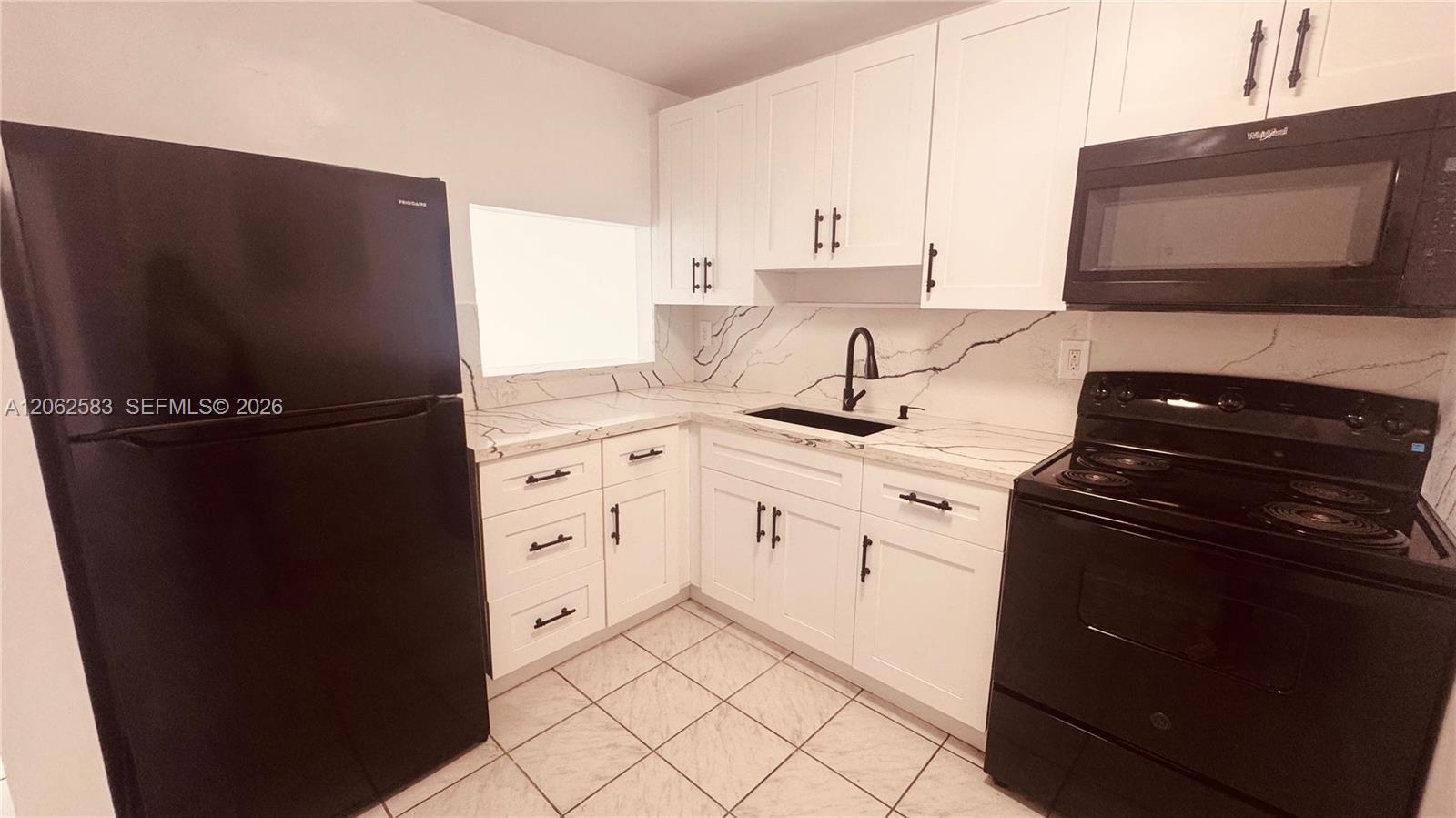 11311 SW 200th St # D, Miami FL 33157 photo 5