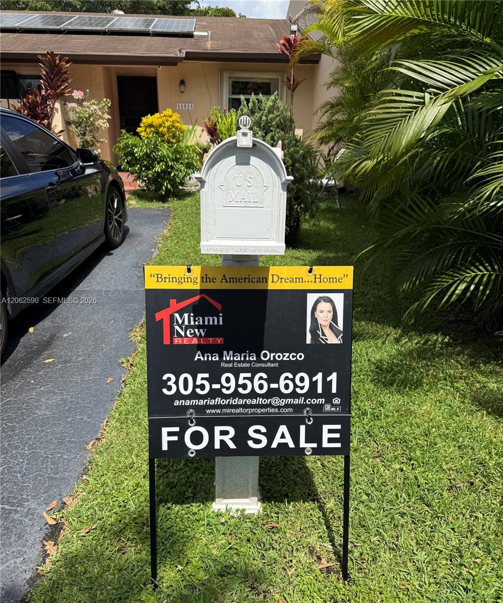 11515 SW 122nd Ct, Miami FL 33186 photo 4