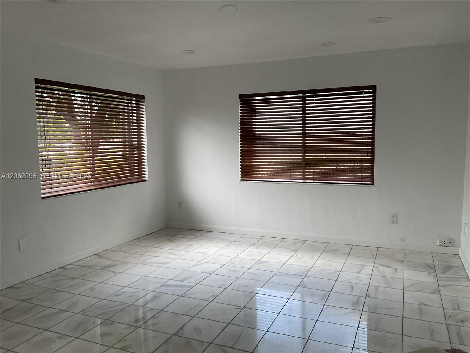 8830 SW 200th ST, Cutler Bay FL 33157 photo 3
