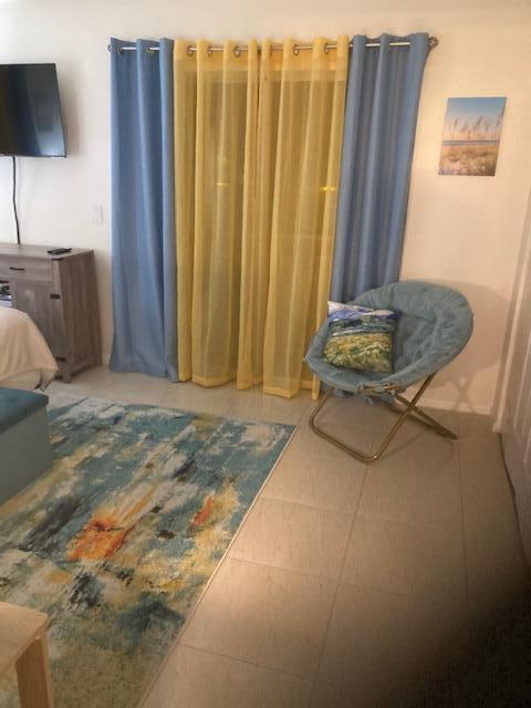 417 WINDSOR R, West Palm Beach FL 33417 photo 5