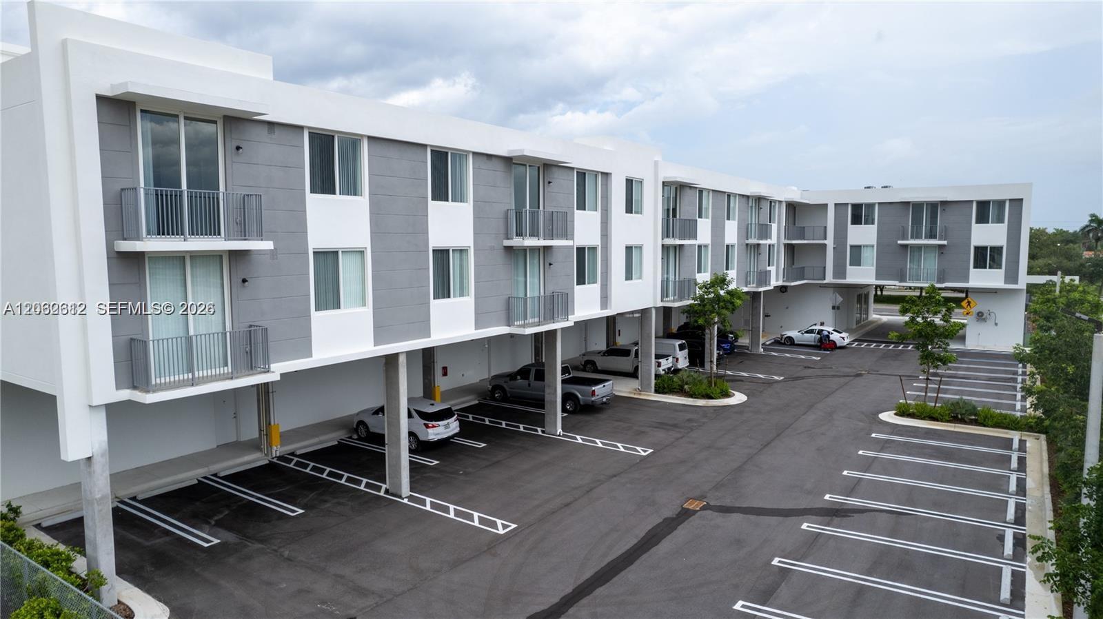 26720 Old Dixie Hwy # 303, Homestead FL 33032 photo 3