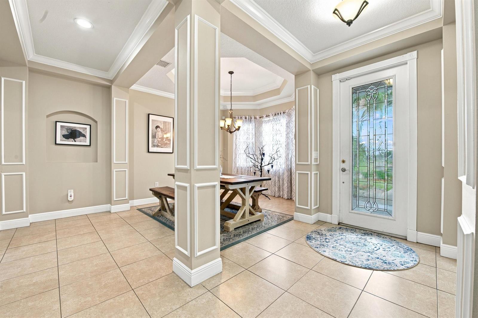 779 SW HILLSBORO Circle, Port St. Lucie FL 34953 photo 2