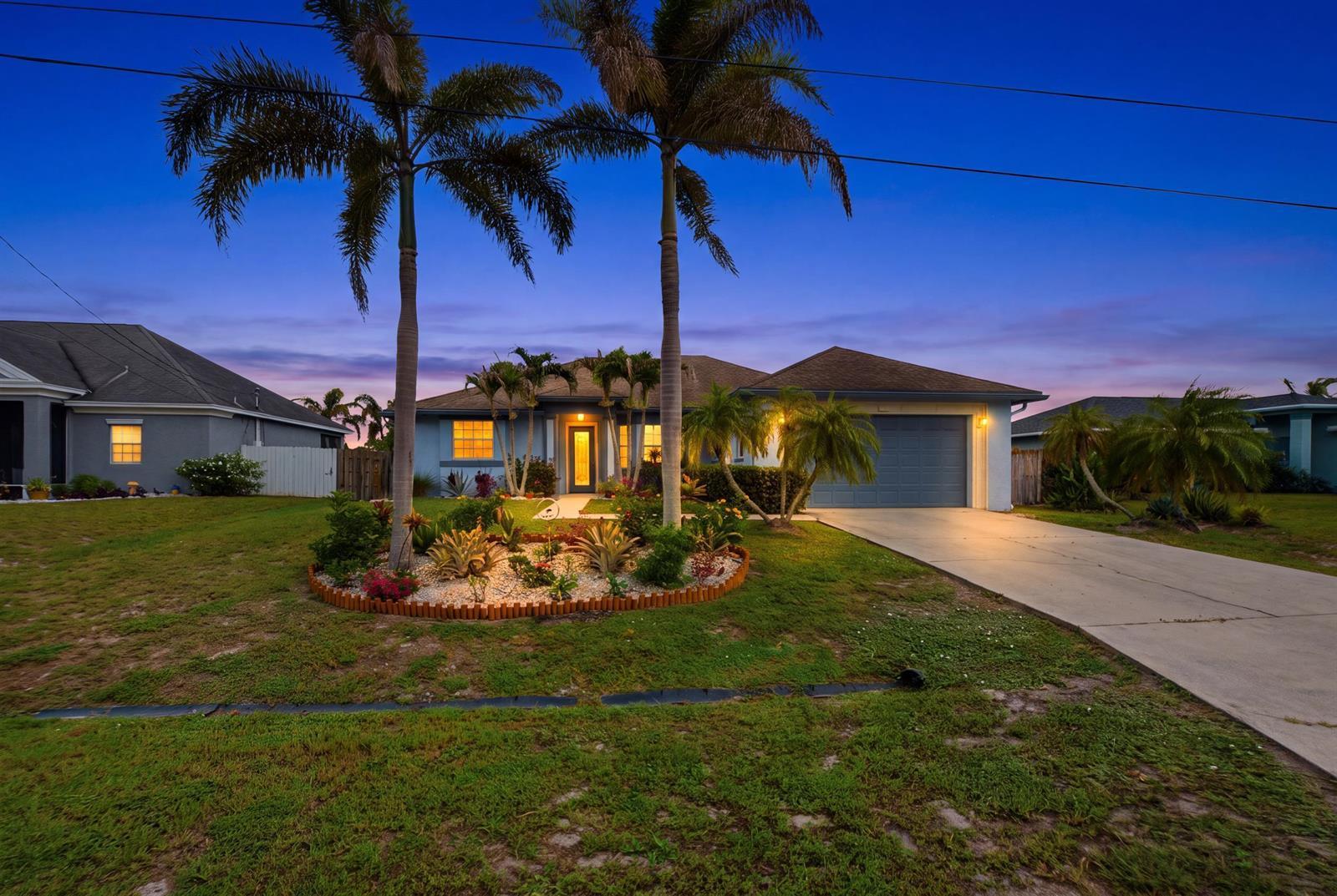 779 SW HILLSBORO Circle, Port St. Lucie FL 34953