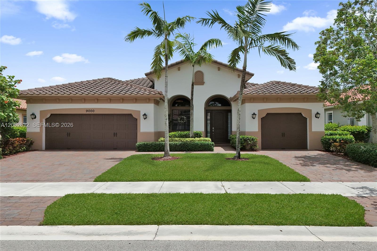 9000 Lakeview Pl, Parkland FL 33076