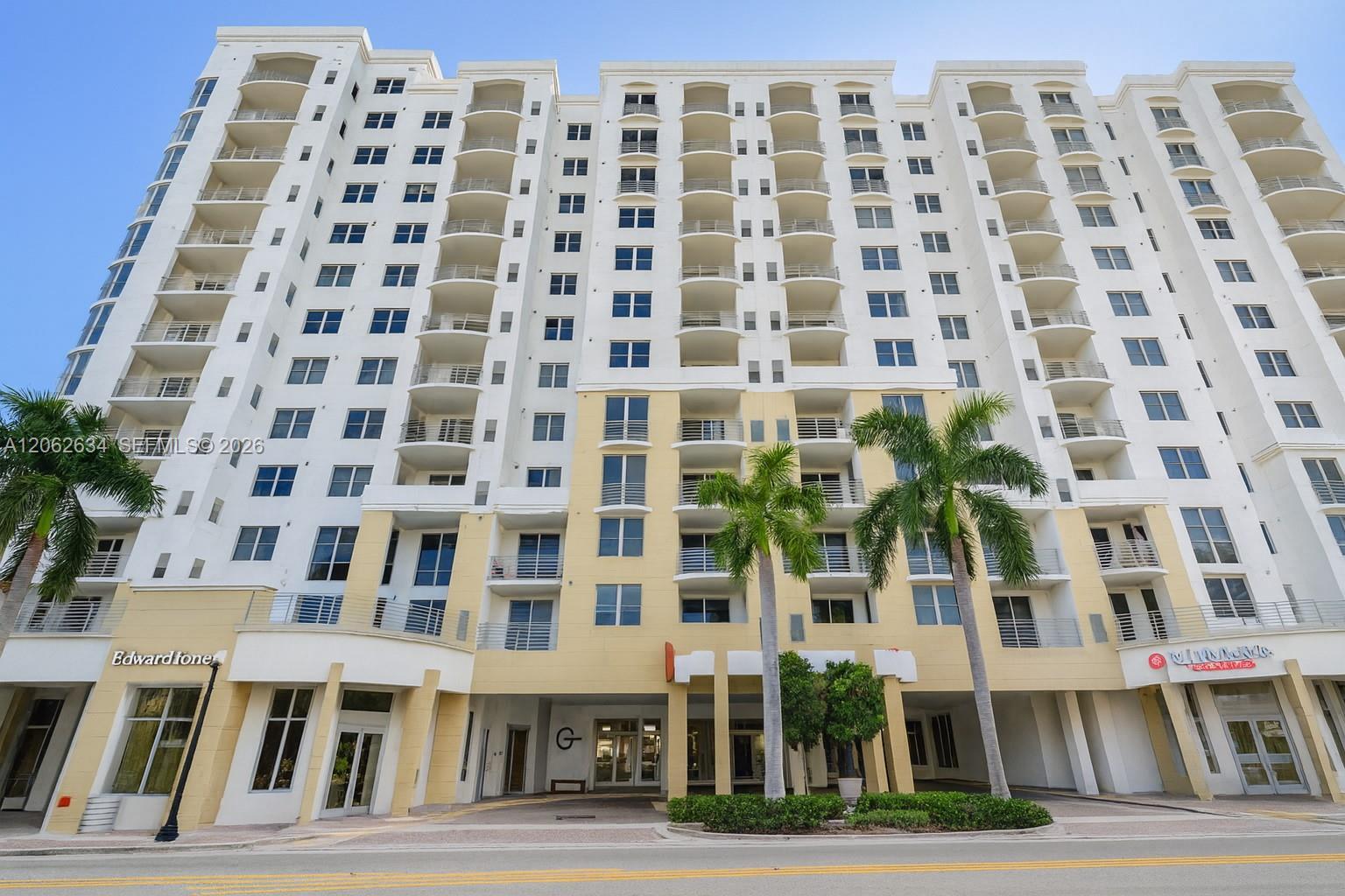 1830 Radius Dr # 308, Hollywood FL 33020 photo 2