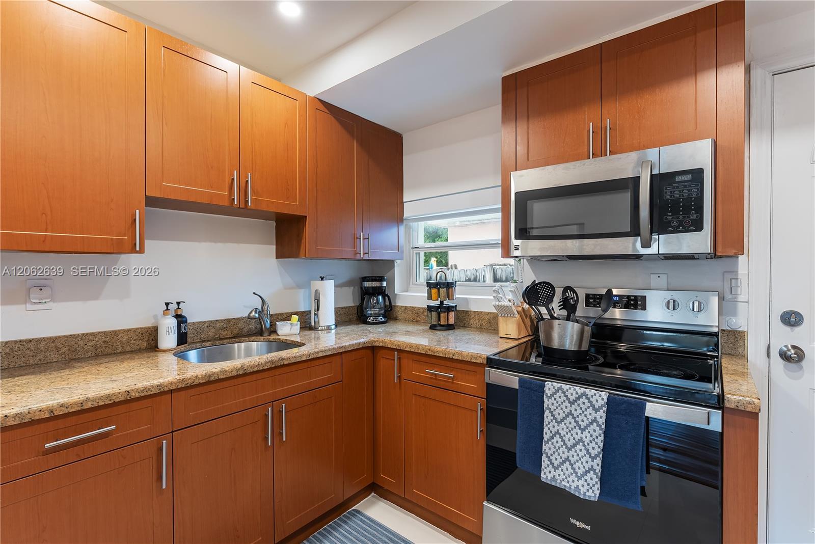 2102 SW 31st Ave # 2100, Miami FL 33145 photo 5