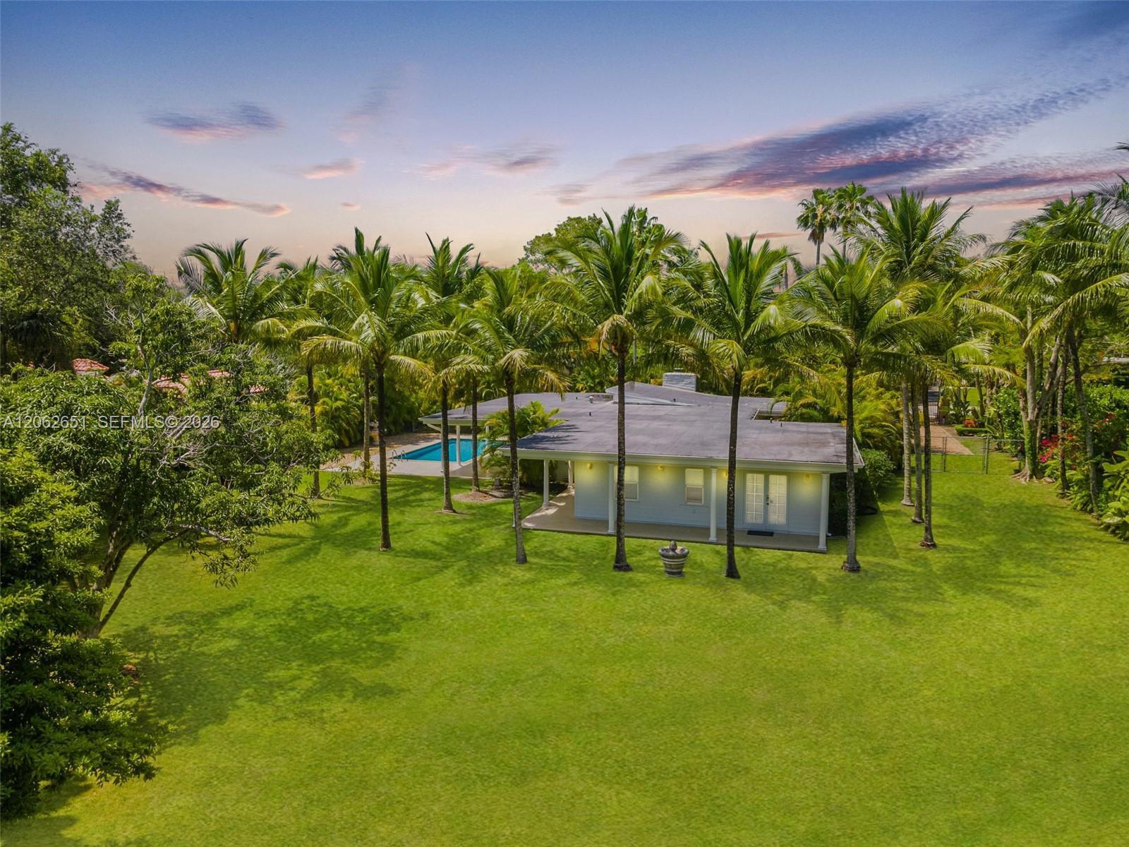 8030 SW 120th St, Pinecrest FL 33156