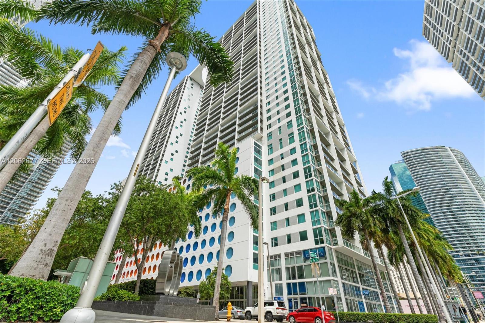 500 Brickell Ave # 1405, Miami FL 33131