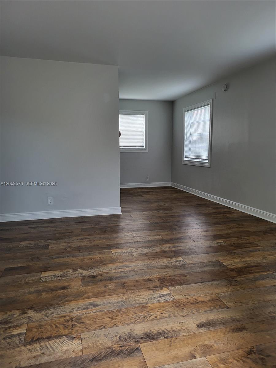 35 NE 13th St # 1, Fort Lauderdale FL 33304 photo 2