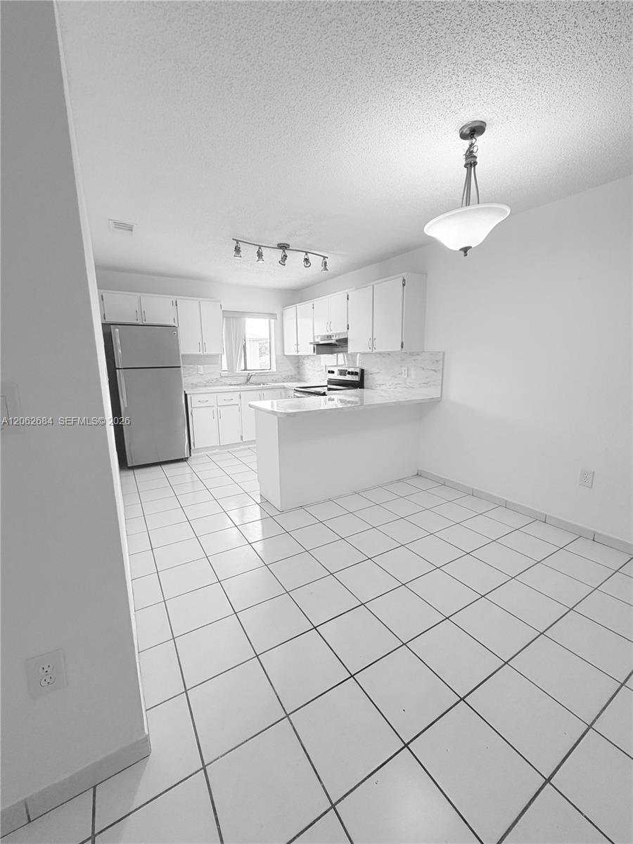6278 W 22nd Ct # 20, Hialeah FL 33016 photo 5