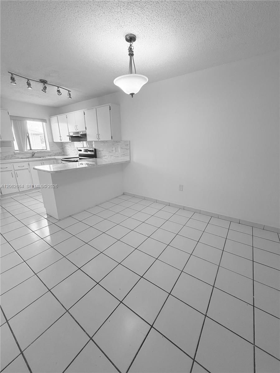 6278 W 22nd Ct # 20, Hialeah FL 33016 photo 4