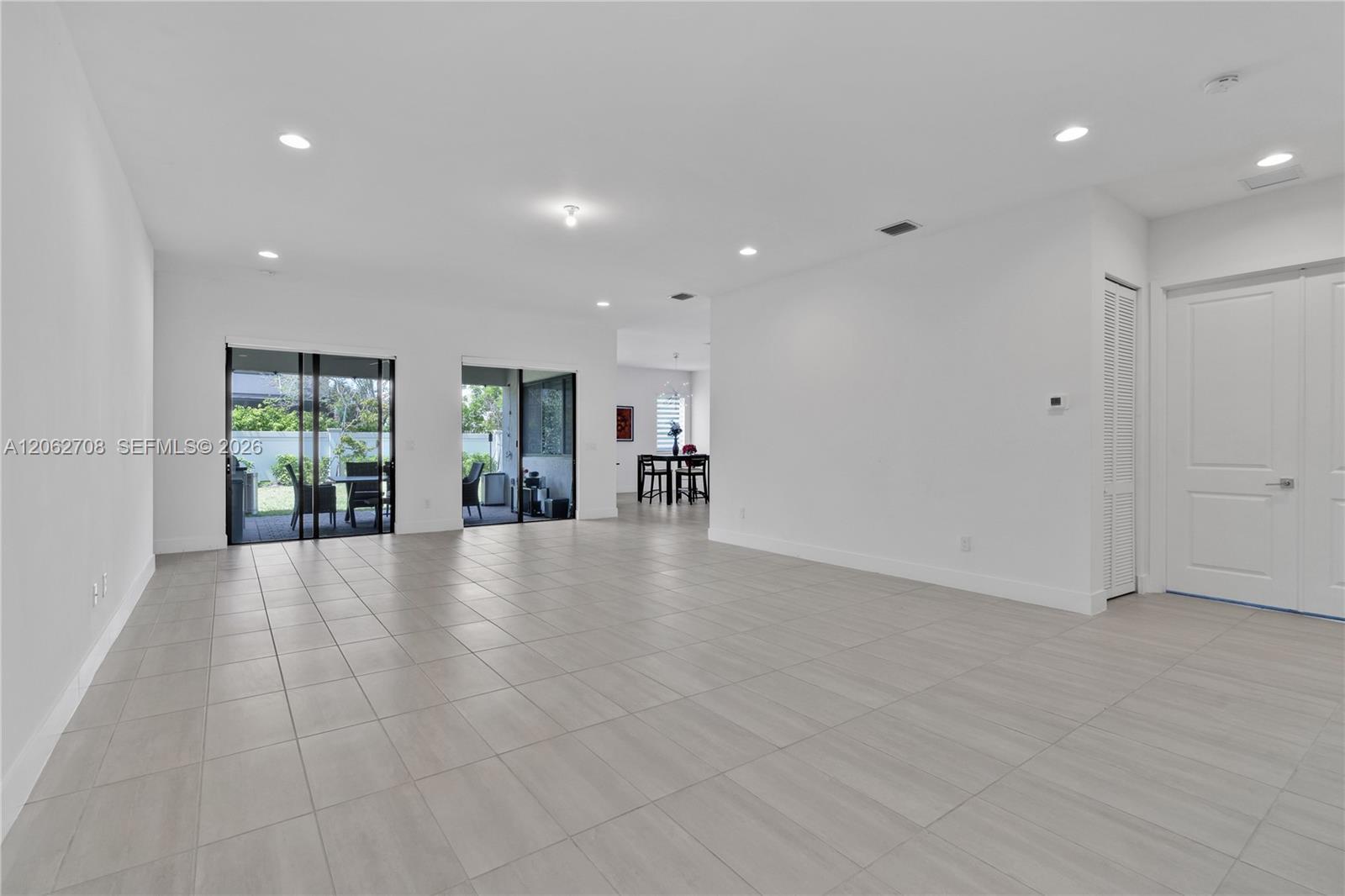 4528 SW 178th Ave, Miramar FL 33029 photo 3