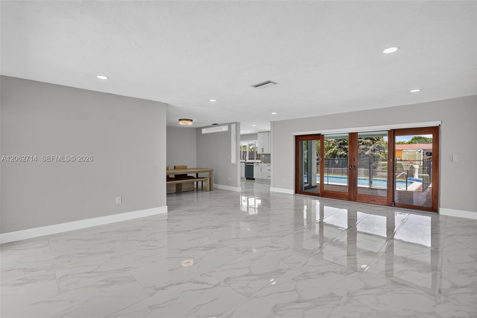 9531 NW 20th Pl, Sunrise FL 33322 photo 5