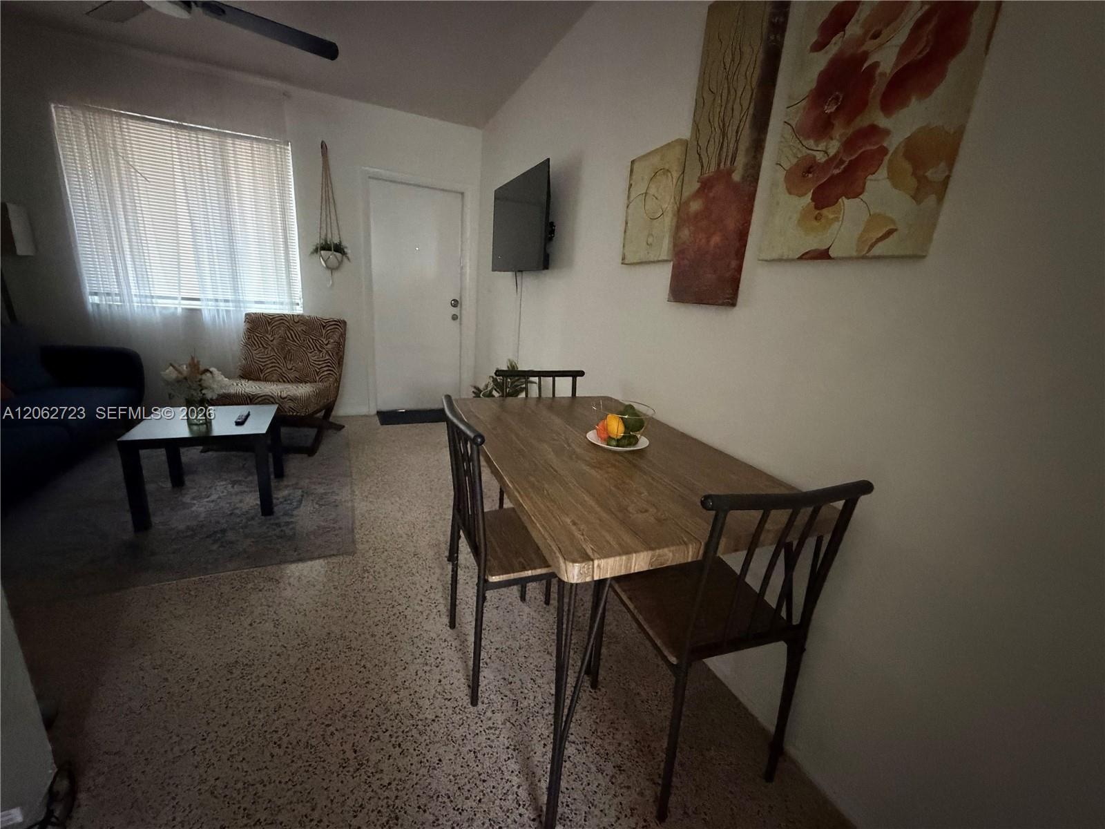 461 SW 6th St # 3, Miami FL 33130 photo 2