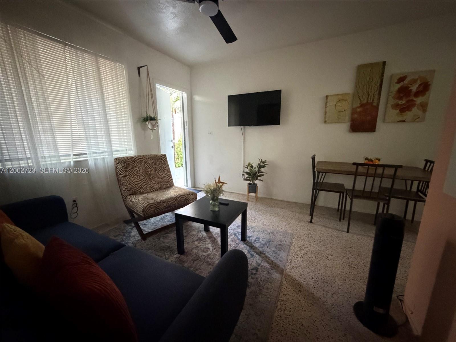 461 SW 6th St # 3, Miami FL 33130 photo 3