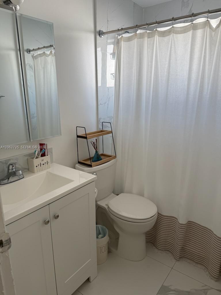 655 Meridian Ave # 8, Miami Beach FL 33139 photo 5