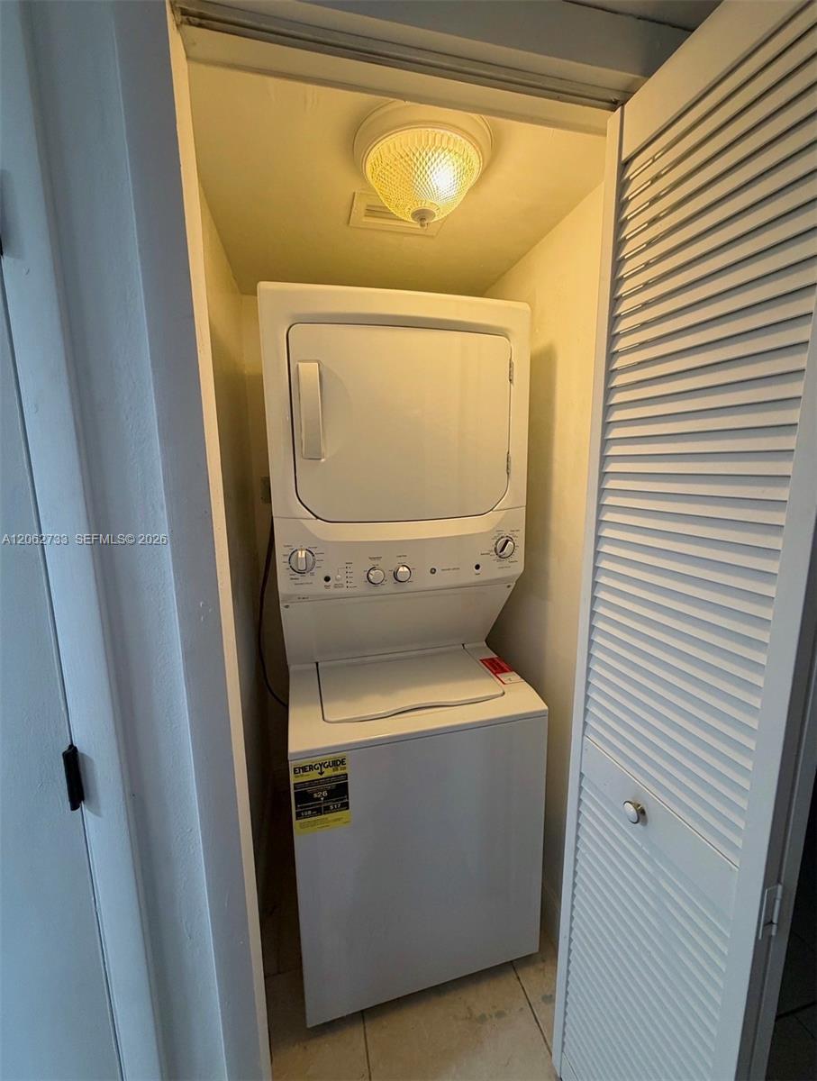 310 Fontainebleau Blvd # 206, Miami FL 33172 photo 4