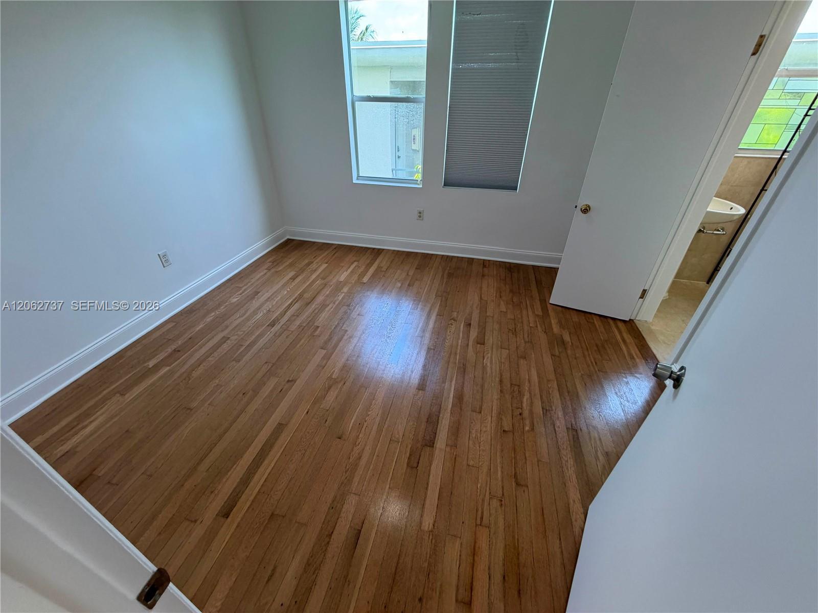 1027 Euclid Ave # 4, Miami Beach FL 33139 photo 4