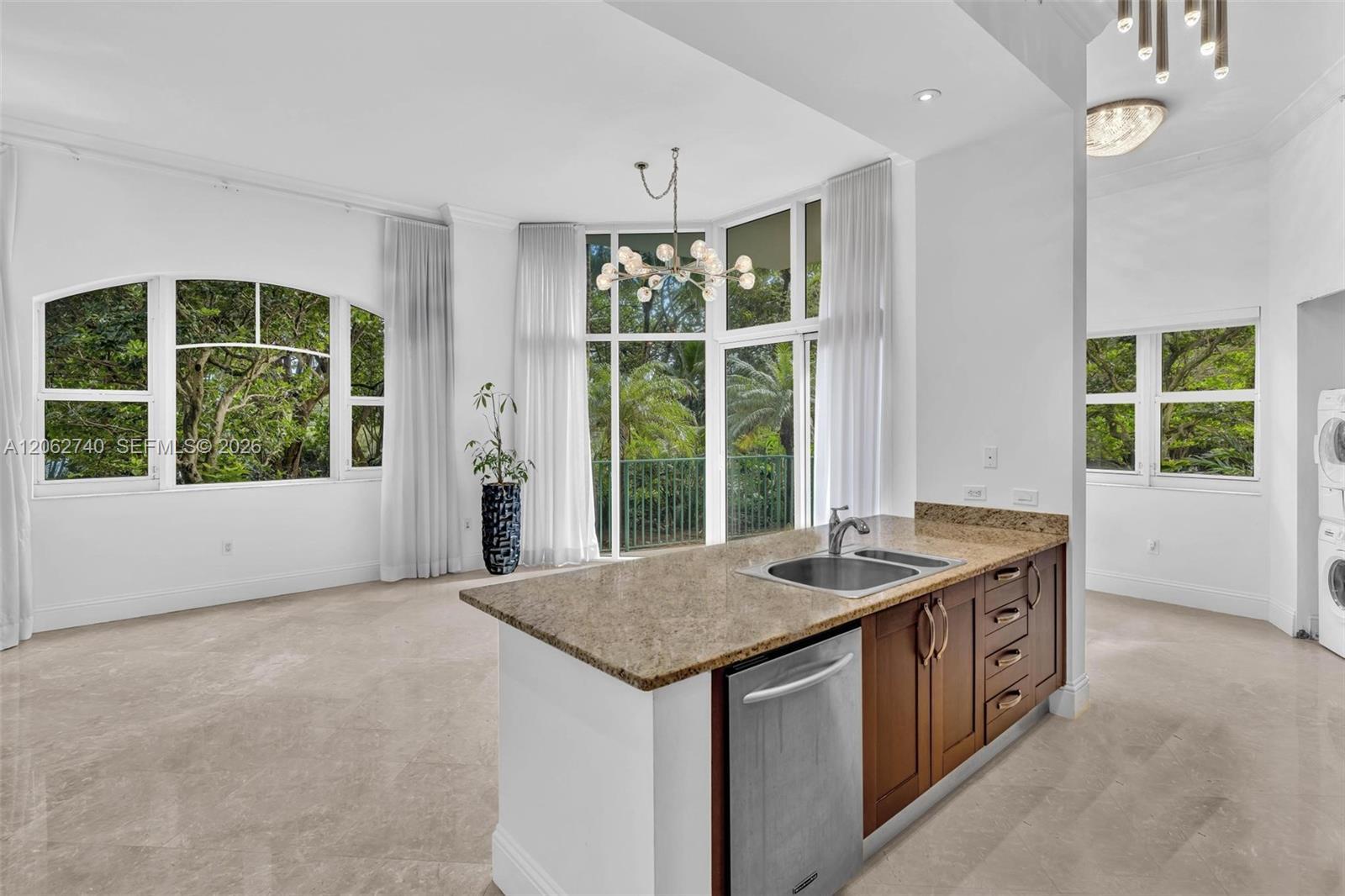 20000 E Country Club Dr # 110, Aventura FL 33180 photo 4