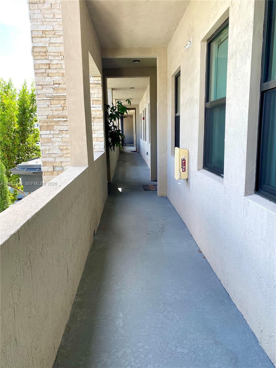 7805 NW 104th Ave # 25, Doral FL 33178 photo 3