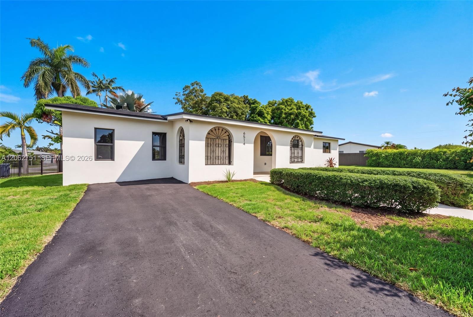 6514 SW 107th Pl, Miami FL 33173