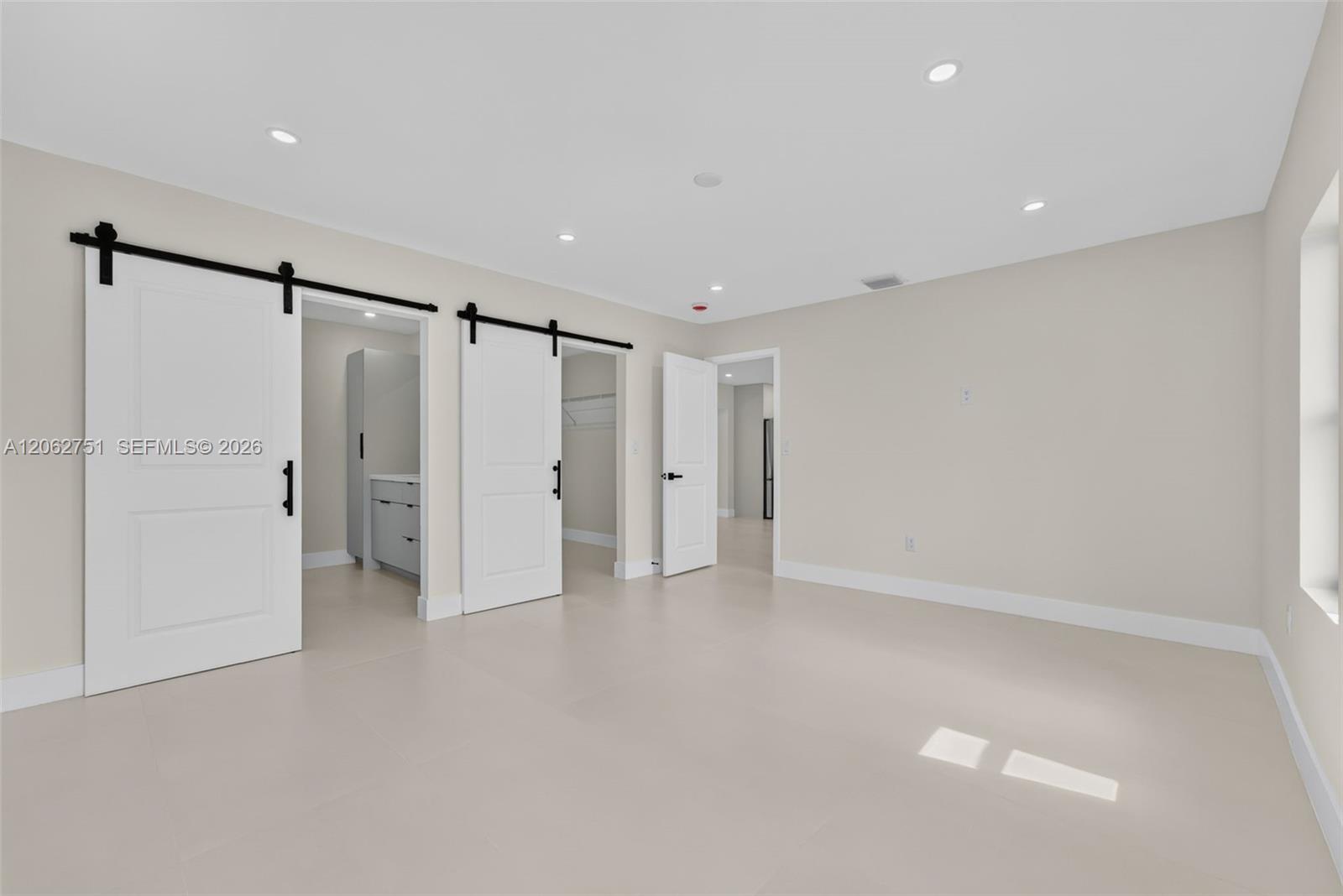 6514 SW 107th Pl, Miami FL 33173 photo 4