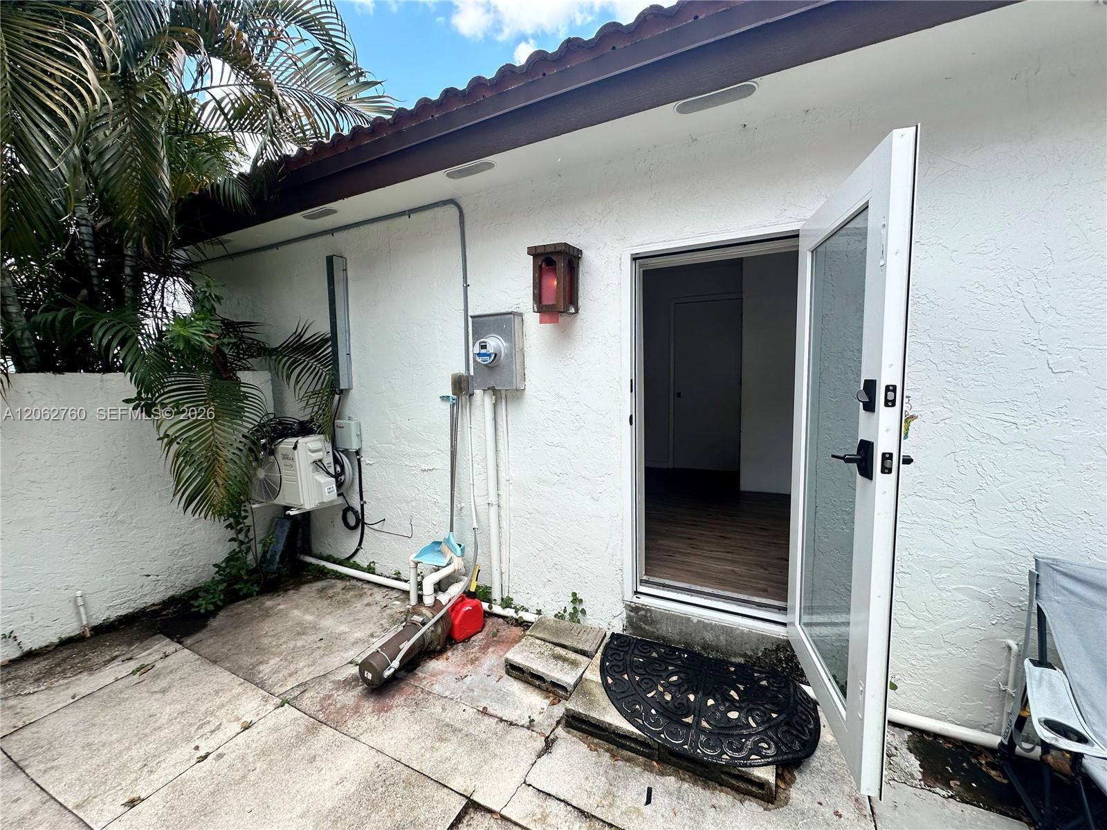 17843 NW 63rd Ct FRONT # 0, Hialeah FL 33015 photo 3
